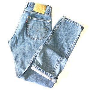 Levi’s 505 Classic Straight Leg